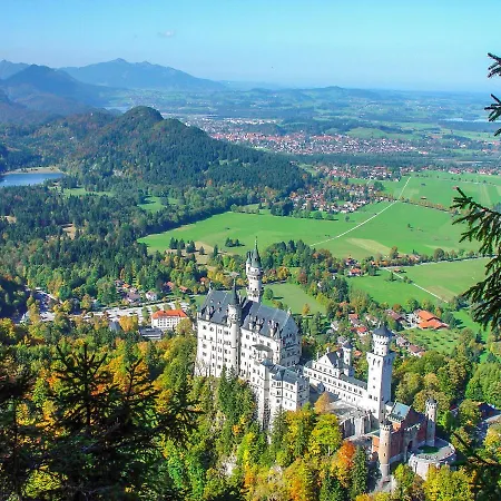 Ferienhaus Eschach Szálloda *